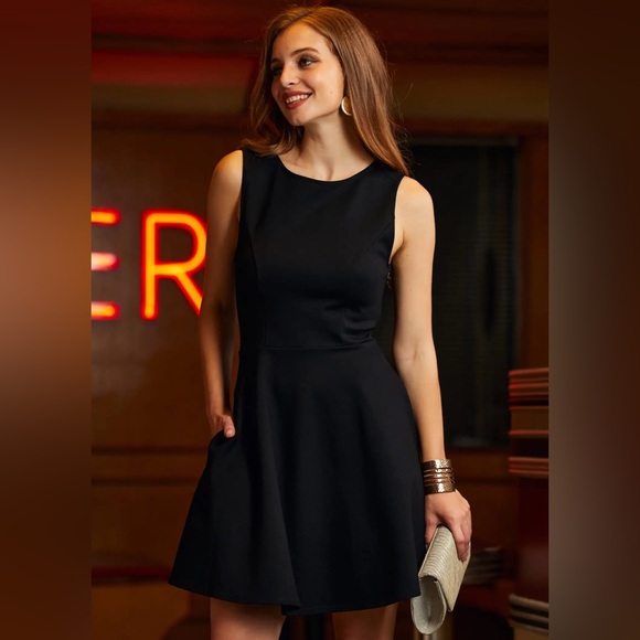 ModCloth NWT Black Bow Affair Fit And Flare Dress - Picture 2 of 5